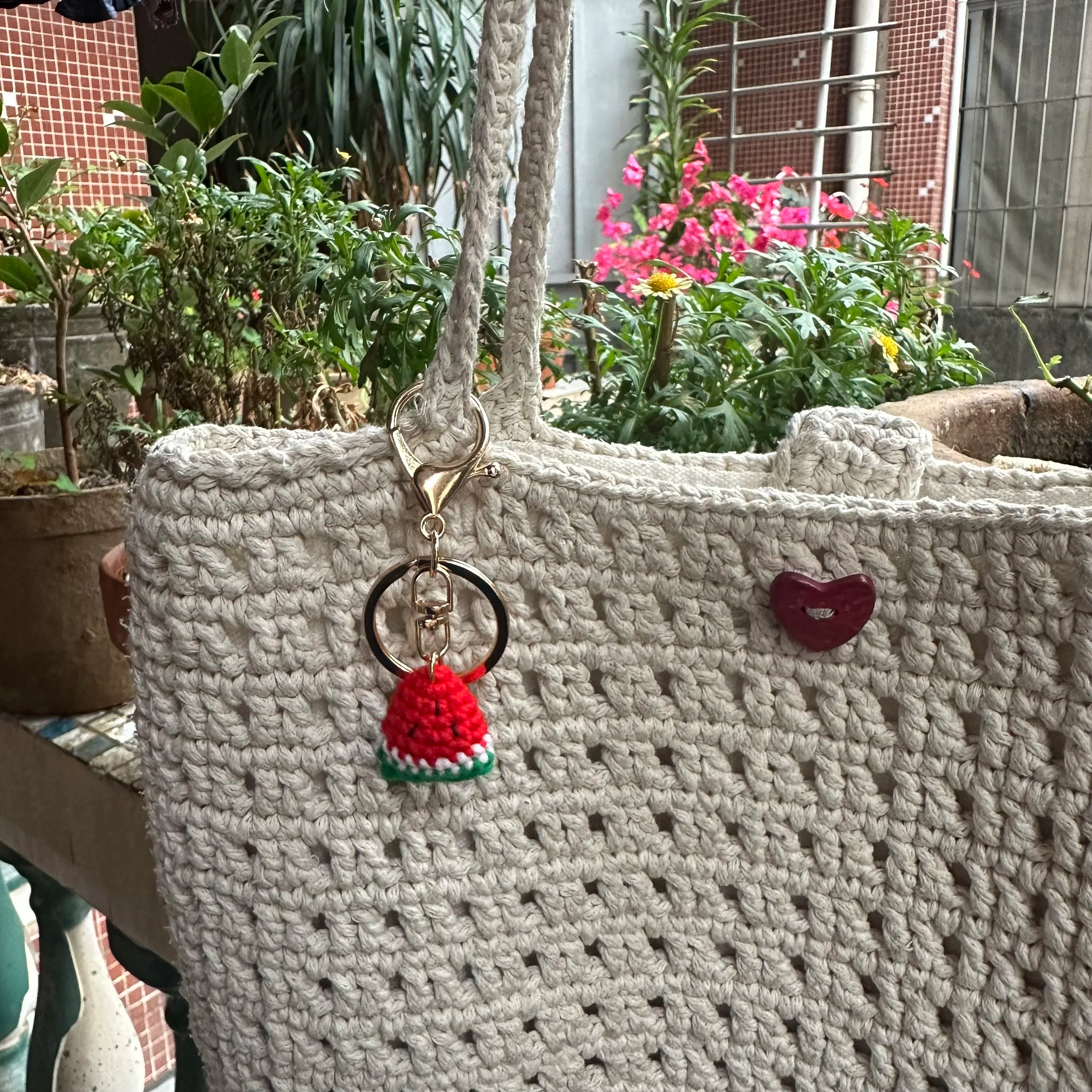 10pcs Finished Mini Fruits Hand Knitted Keychain Crocheted Mango lemon tomato Keyring Pendants Handbag Decor Women Jewelry Gifts
