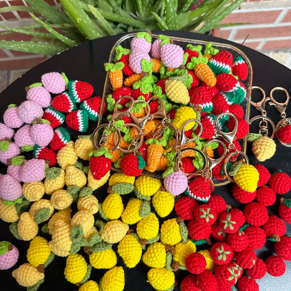 10pcs Finished Mini Fruits Hand Knitted Keychain Crocheted Mango lemon tomato Keyring Pendants Handbag Decor Women Jewelry Gifts