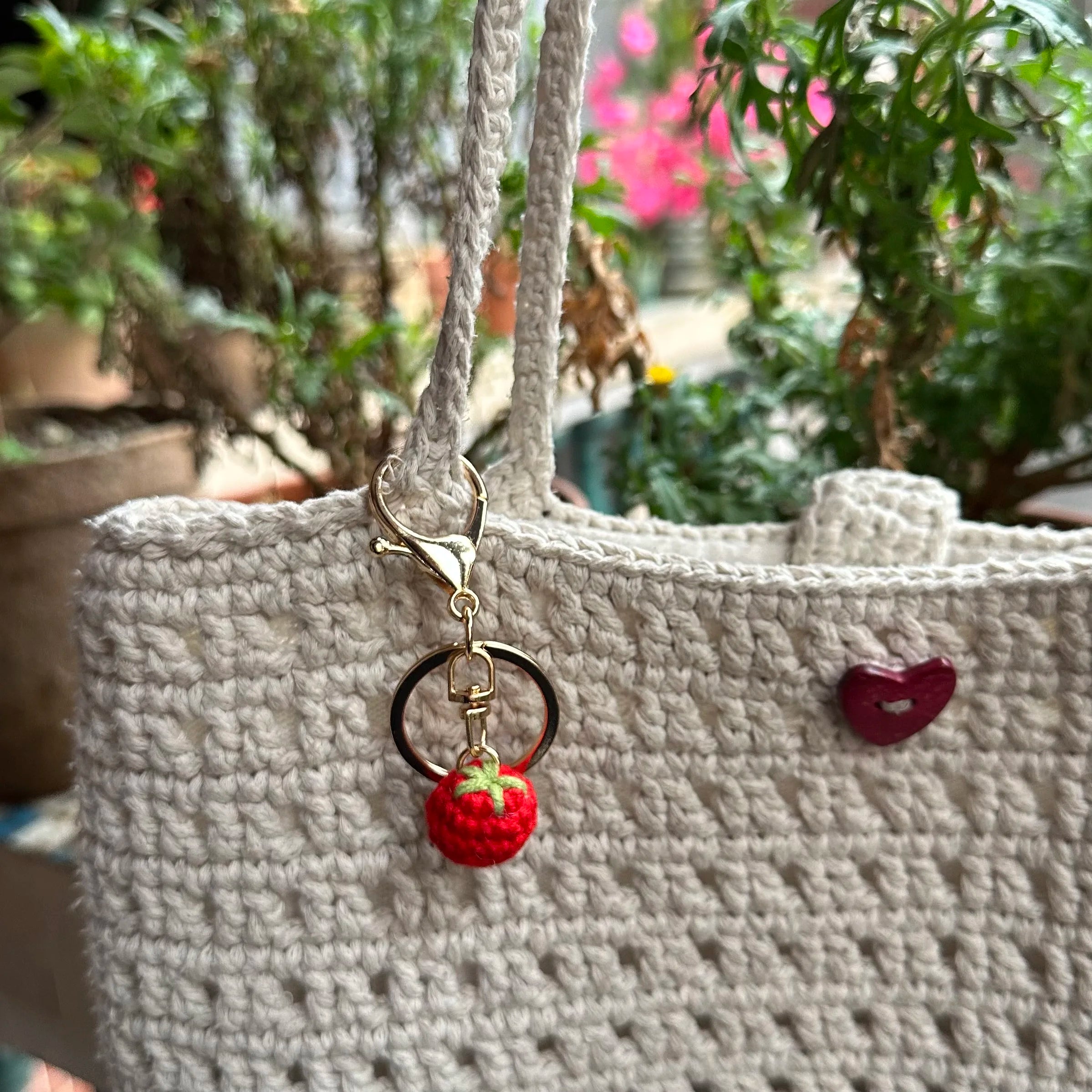 10pcs Finished Mini Fruits Hand Knitted Keychain Crocheted Mango lemon tomato Keyring Pendants Handbag Decor Women Jewelry Gifts