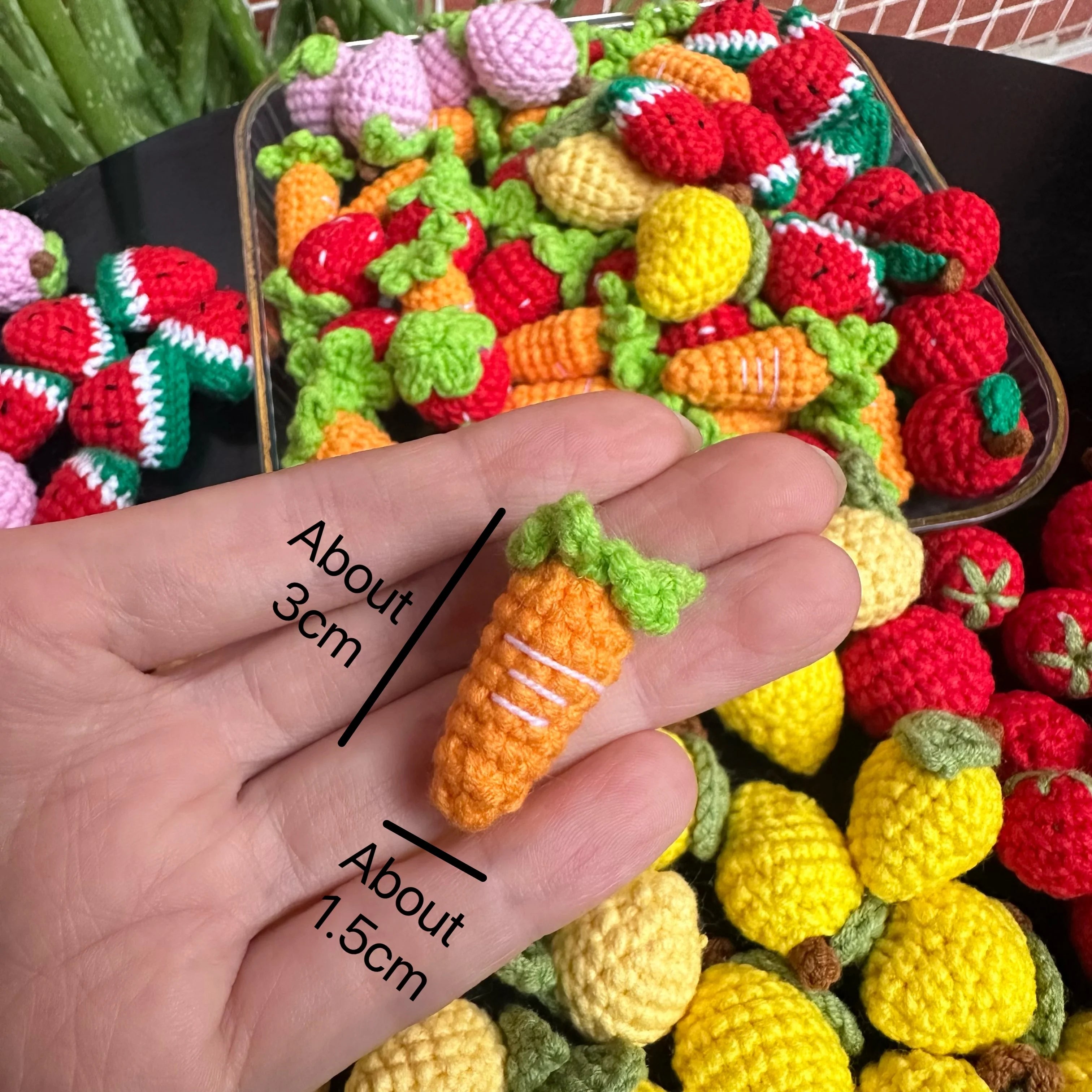 10pcs Finished Mini Fruits Hand Knitted Keychain Crocheted Mango lemon tomato Keyring Pendants Handbag Decor Women Jewelry Gifts