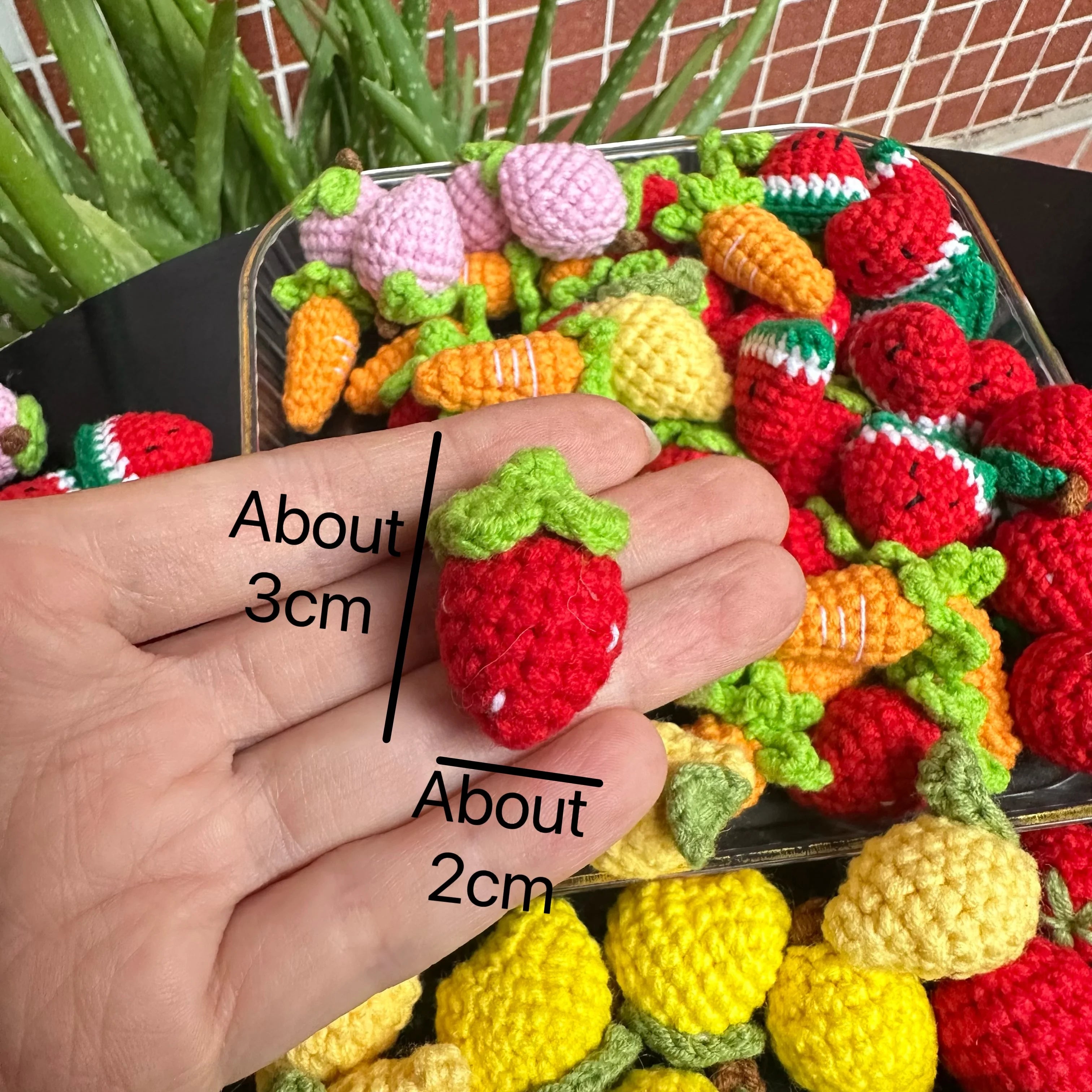 10pcs Finished Mini Fruits Hand Knitted Keychain Crocheted Mango lemon tomato Keyring Pendants Handbag Decor Women Jewelry Gifts