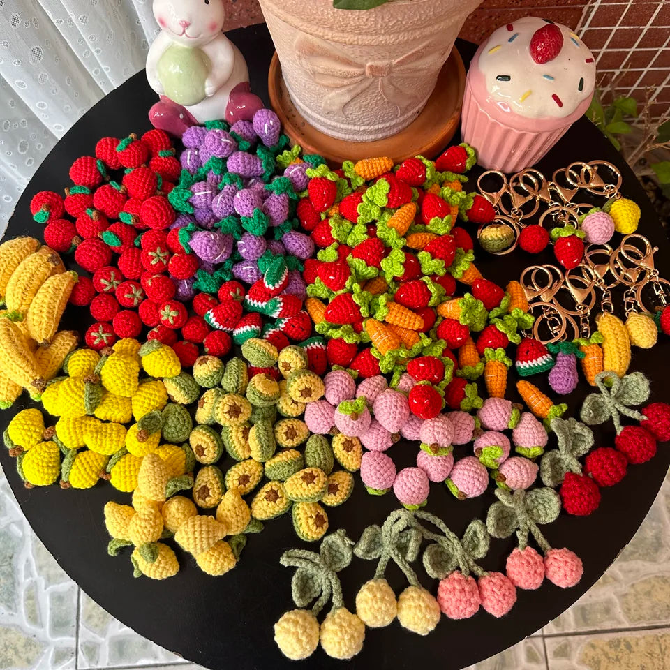 10pcs Finished Mini Fruits Hand Knitted Keychain Crocheted Mango lemon tomato Keyring Pendants Handbag Decor Women Jewelry Gifts