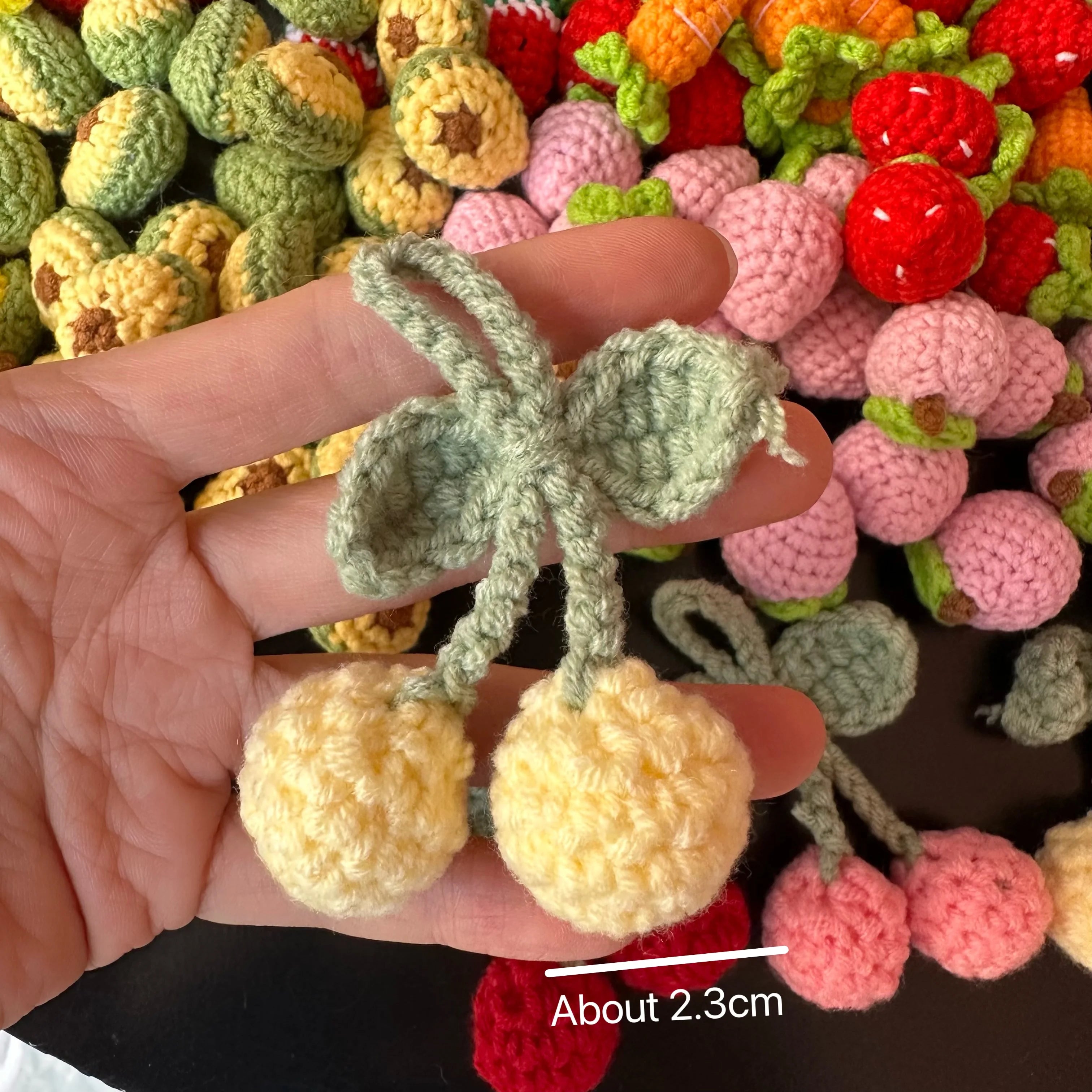 10pcs Finished Mini Fruits Hand Knitted Keychain Crocheted Mango lemon tomato Keyring Pendants Handbag Decor Women Jewelry Gifts